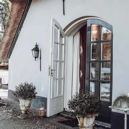 Bed & Breakfast De Vallei 3*