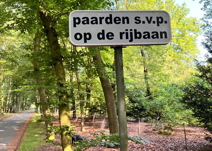 Bed & Breakfast De Vallei 3*